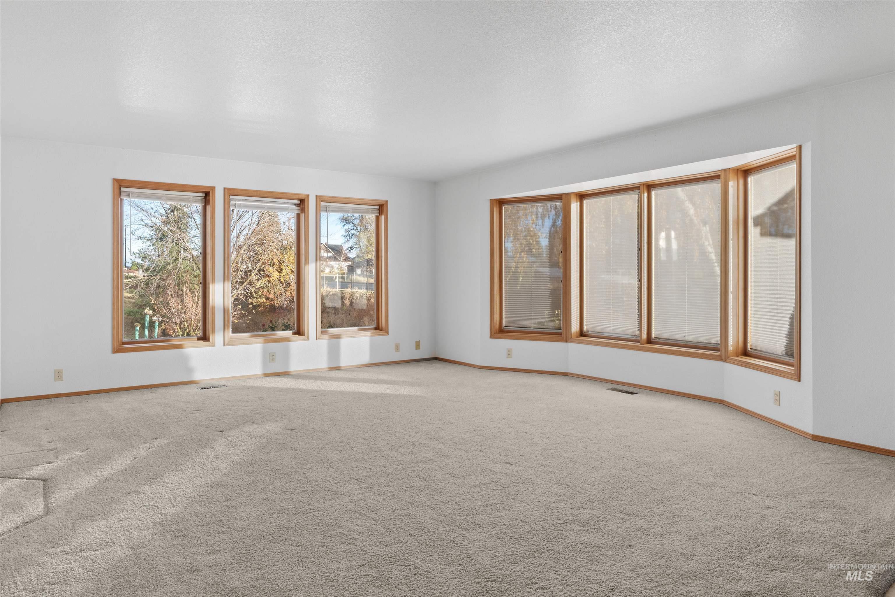 805 Broadway Street, Colton, Washington, 99113, United States, 3 Bedrooms Bedrooms, ,Residential,For Sale,805 Broadway Street,1653111