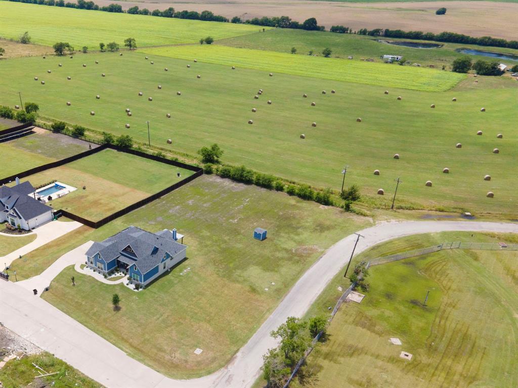 Waxahachie, Texas, 75165, United States, 4 Bedrooms Bedrooms, ,3 BathroomsBathrooms,Residential,For Sale,1980711