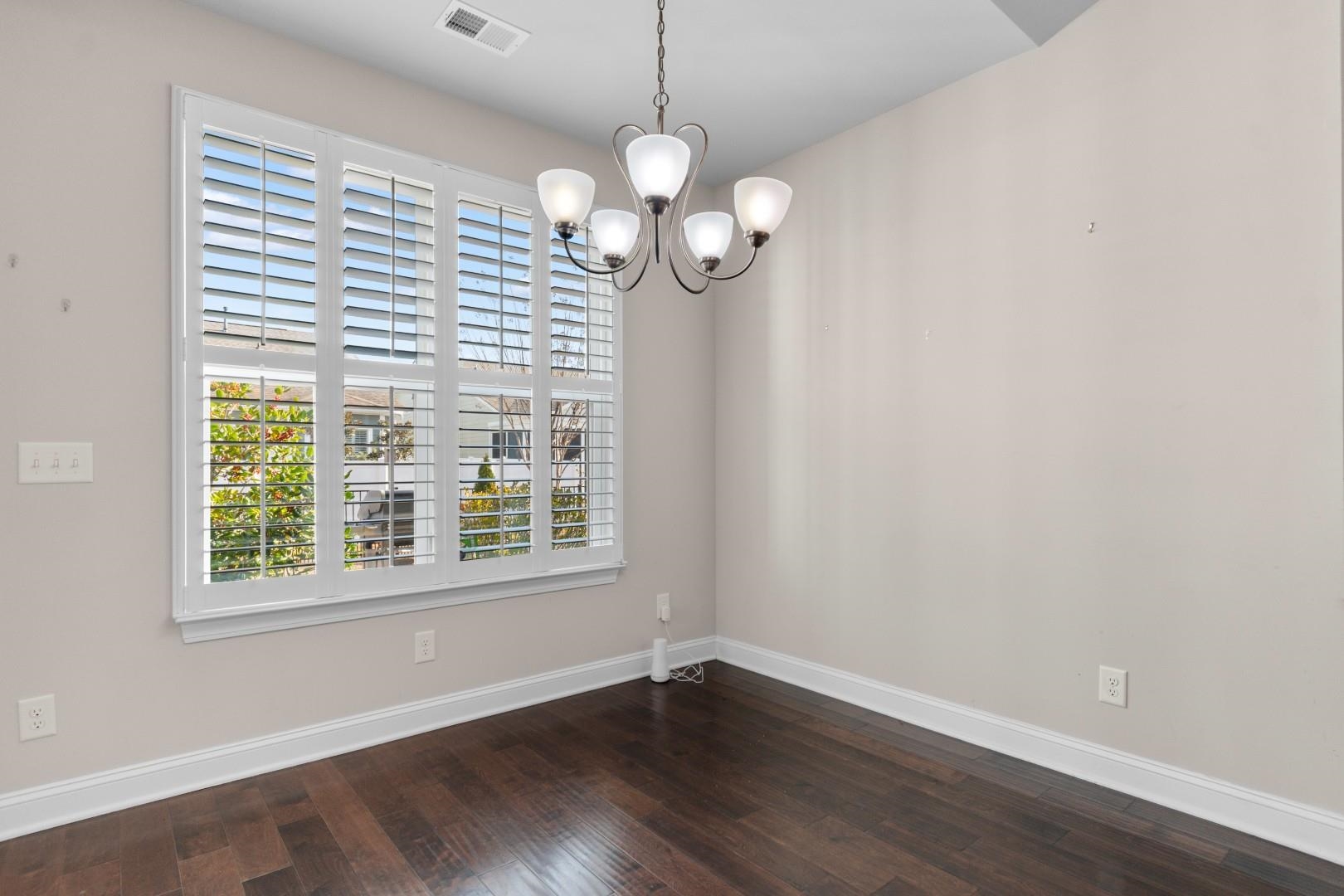 Myrtle Beach, South Carolina, 29577, United States, 4 Bedrooms Bedrooms, ,3 BathroomsBathrooms,Residential,For Sale,2009666