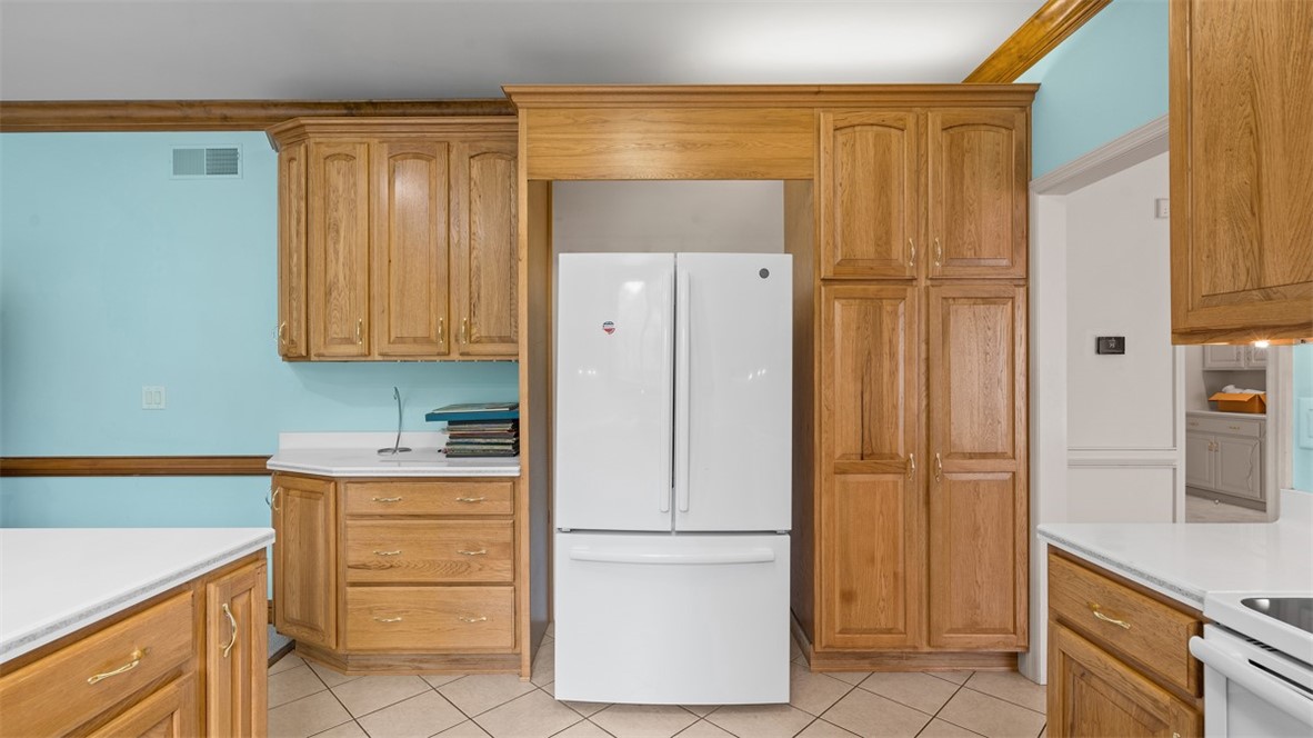 Export, Pennsylvania, 15632, United States, 4 Bedrooms Bedrooms, ,3 BathroomsBathrooms,Residential,For Sale,1927443