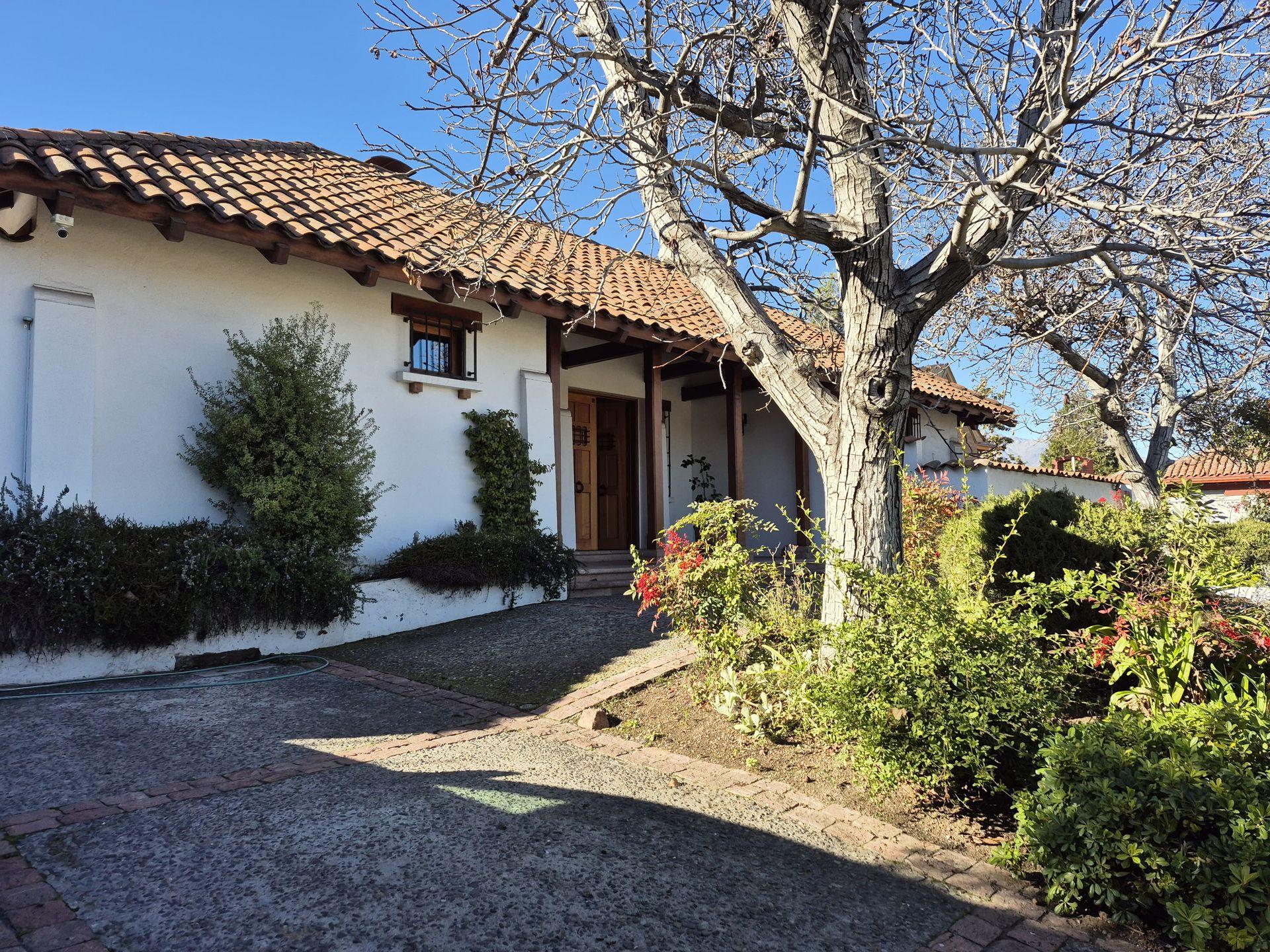 Lo Barnechea, Chile, 5 Bedrooms Bedrooms, ,3 BathroomsBathrooms,Residential,For Sale,1925328
