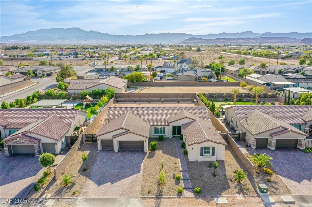 Las Vegas, Nevada, 89113, United States, 5 Bedrooms Bedrooms, ,1 BathroomBathrooms,Residential,For Sale,1836306