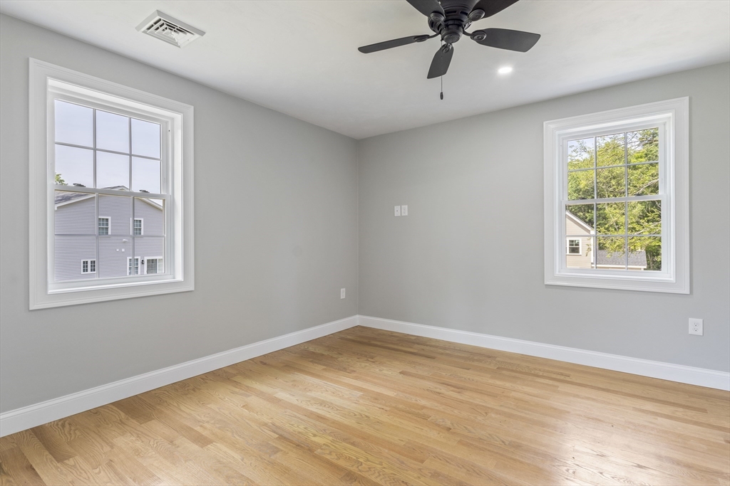 Attleboro, Massachusetts, 02703, United States, 4 Bedrooms Bedrooms, ,3 BathroomsBathrooms,Residential,For Sale,1924385