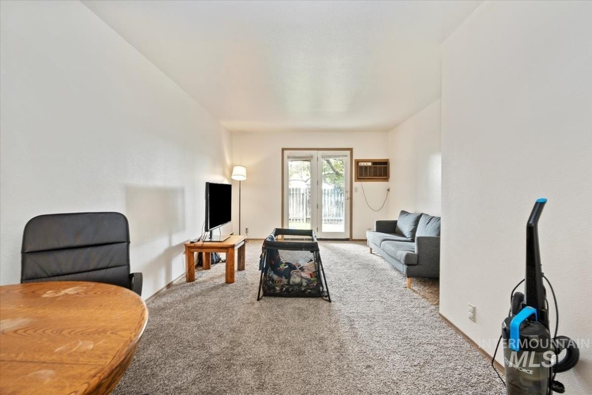 Boise, Idaho, 83706, United States, 8 Bedrooms Bedrooms, ,8 BathroomsBathrooms,Residential,For Sale,1977285