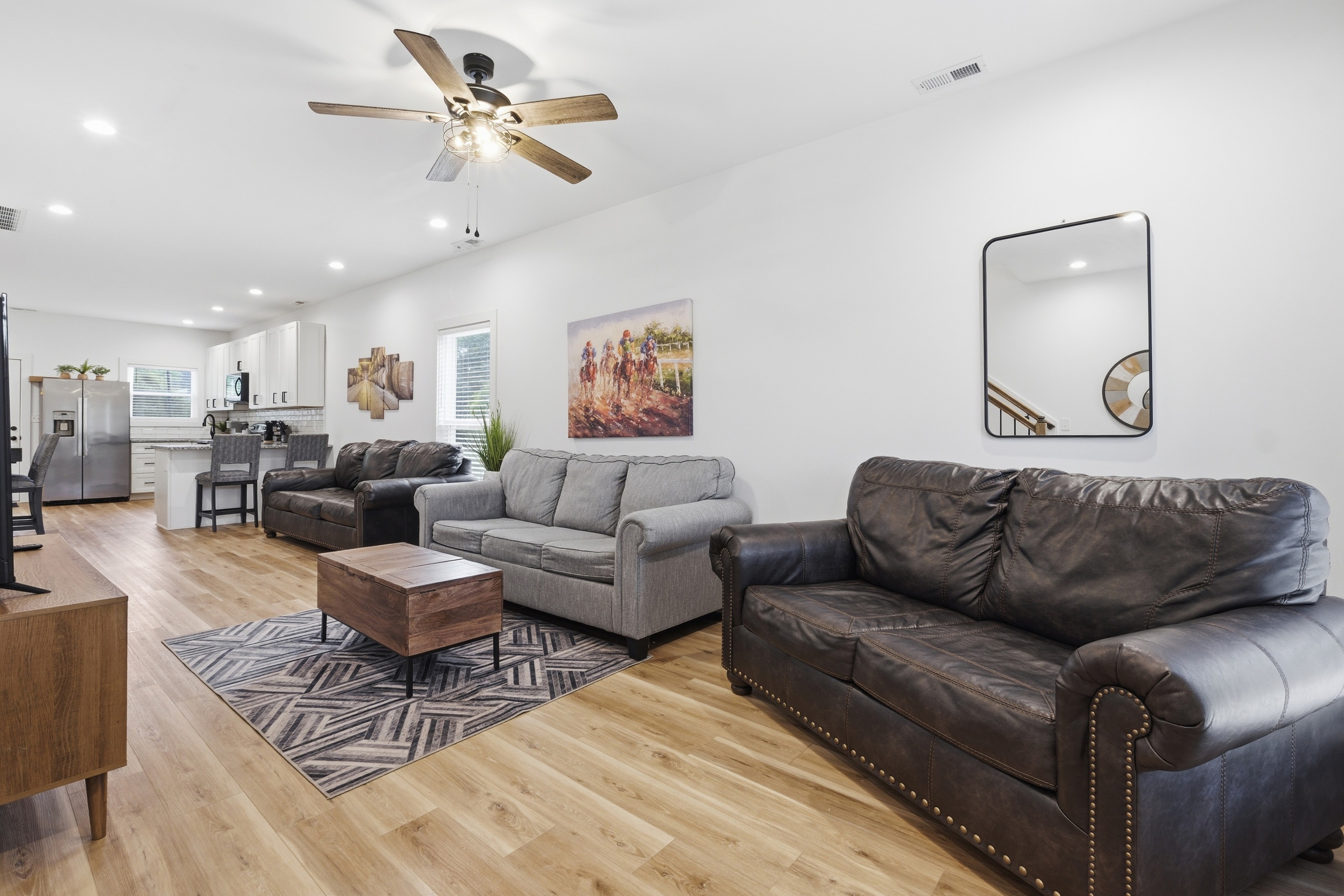  310 East Main Street, Simpsonville, KY 40067 - 物件實景