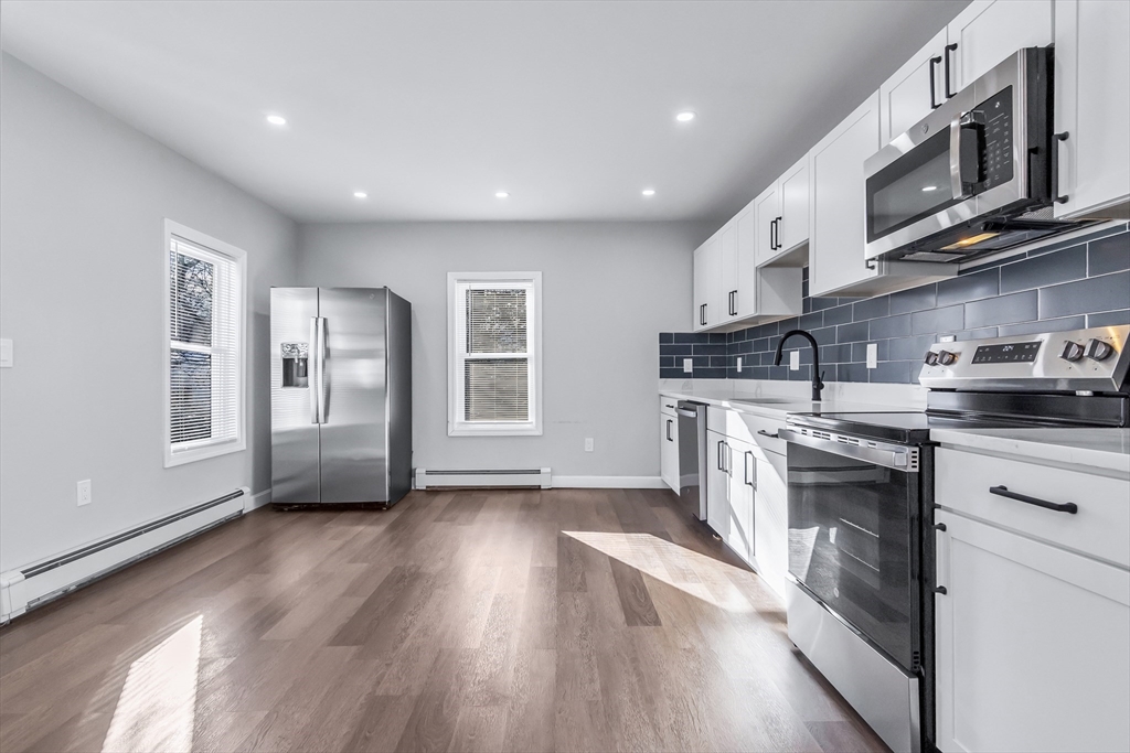 Fitchburg, Massachusetts, 01420, United States, 6 Bedrooms Bedrooms, ,2 BathroomsBathrooms,Residential,For Sale,2008153