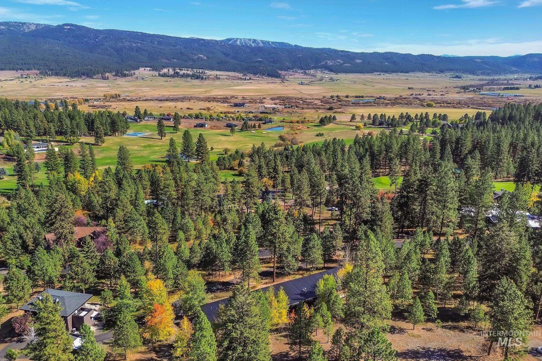 New Meadows, Idaho, 83654, United States, 4 Bedrooms Bedrooms, ,4 BathroomsBathrooms,Residential,For Sale,1980814