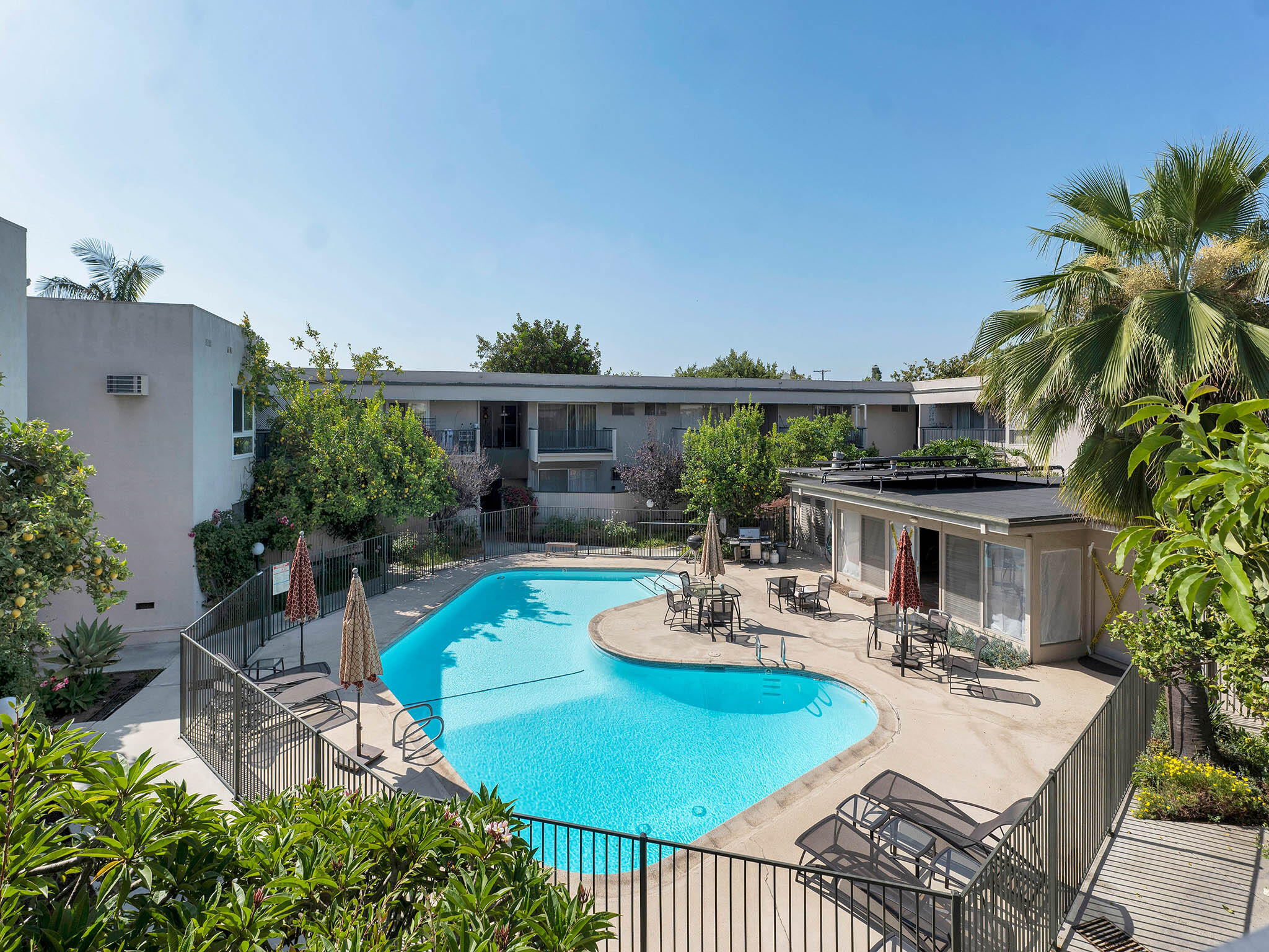  3166 S Sepulveda Blvd - 物件實景