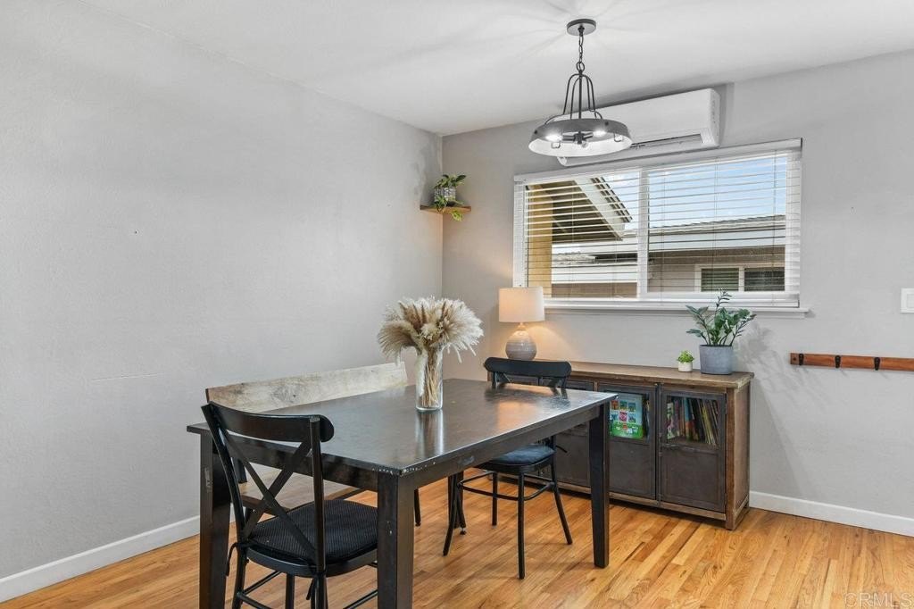 San Diego, California, 92120, United States, 3 Bedrooms Bedrooms, ,1 BathroomBathrooms,Residential,For Sale,1838210
