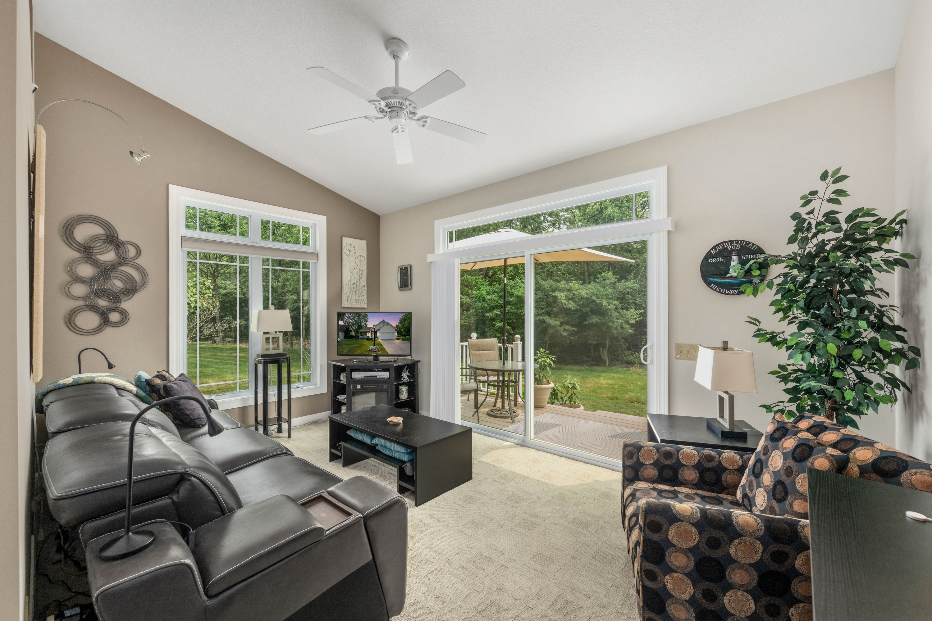  133 Cottage Cove Drive - 物件實景
