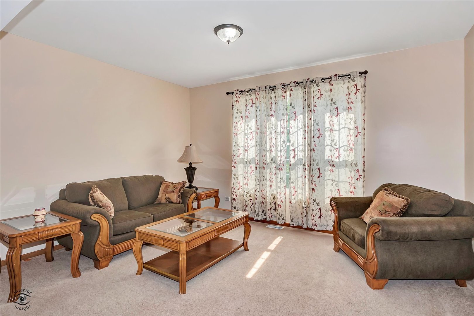 Plainfield, Illinois, 60586, United States, 4 Bedrooms Bedrooms, ,3 BathroomsBathrooms,Residential,For Sale,1861546
