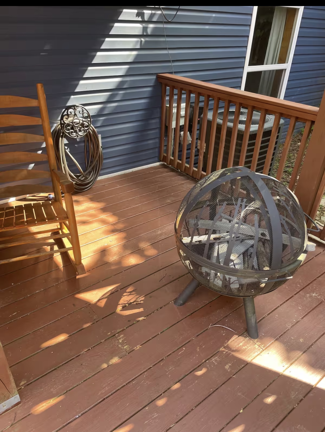 Gatlinburg, Tennessee, 37738, United States, 4 Bedrooms Bedrooms, ,2 BathroomsBathrooms,Residential,For Sale,2005495