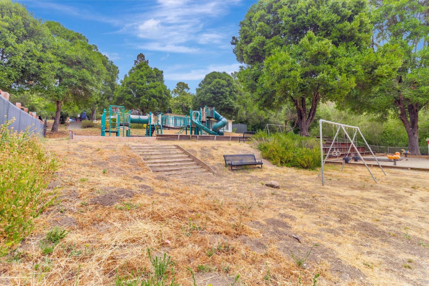 La Honda, California, 94020, United States, 1 Bedroom Bedrooms, ,1 BathroomBathrooms,Residential,For Sale,1989093