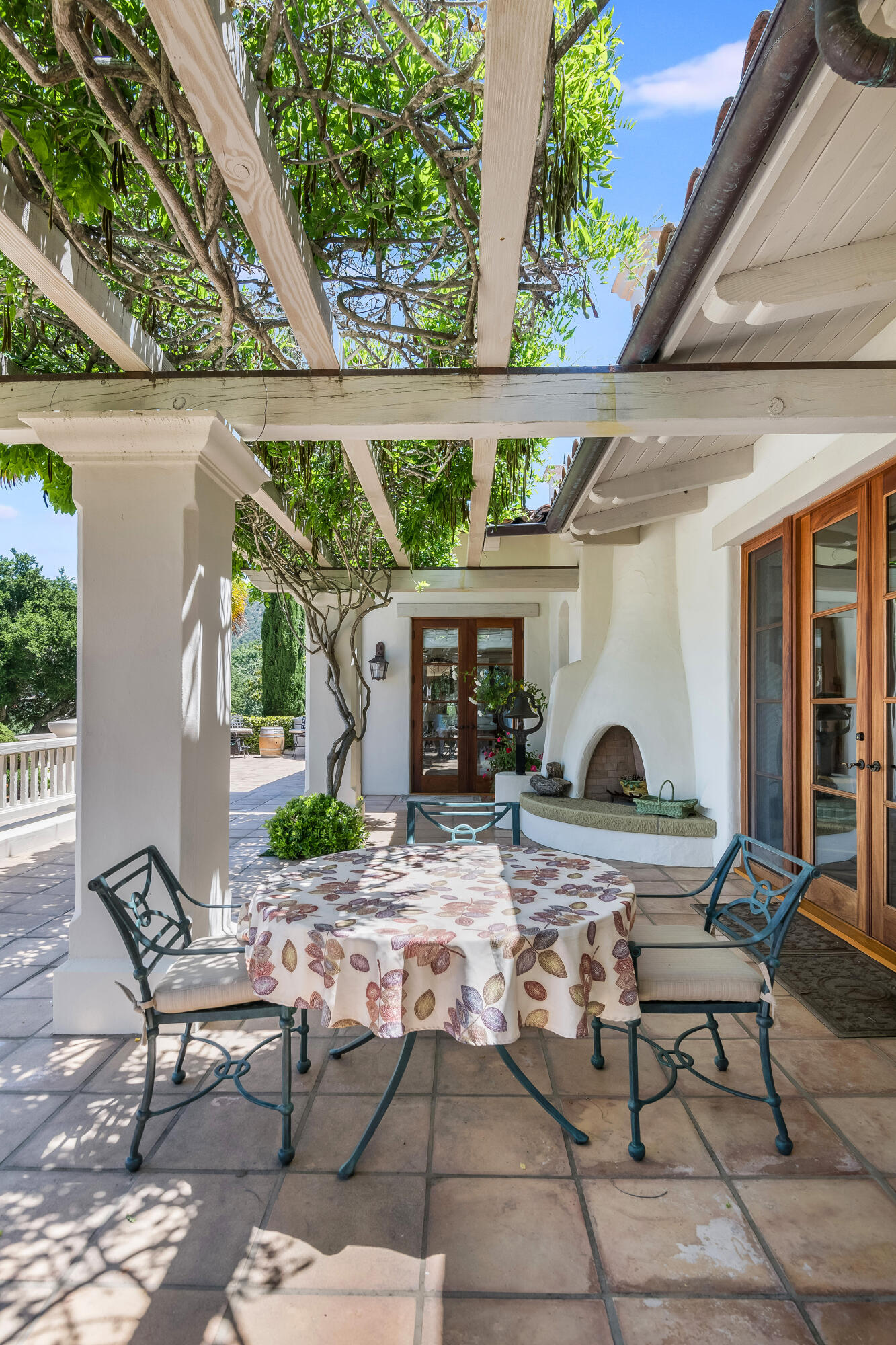 Santa Ynez, California, 93460, United States, 3 Bedrooms Bedrooms, ,6 BathroomsBathrooms,Residential,For Sale,1709883