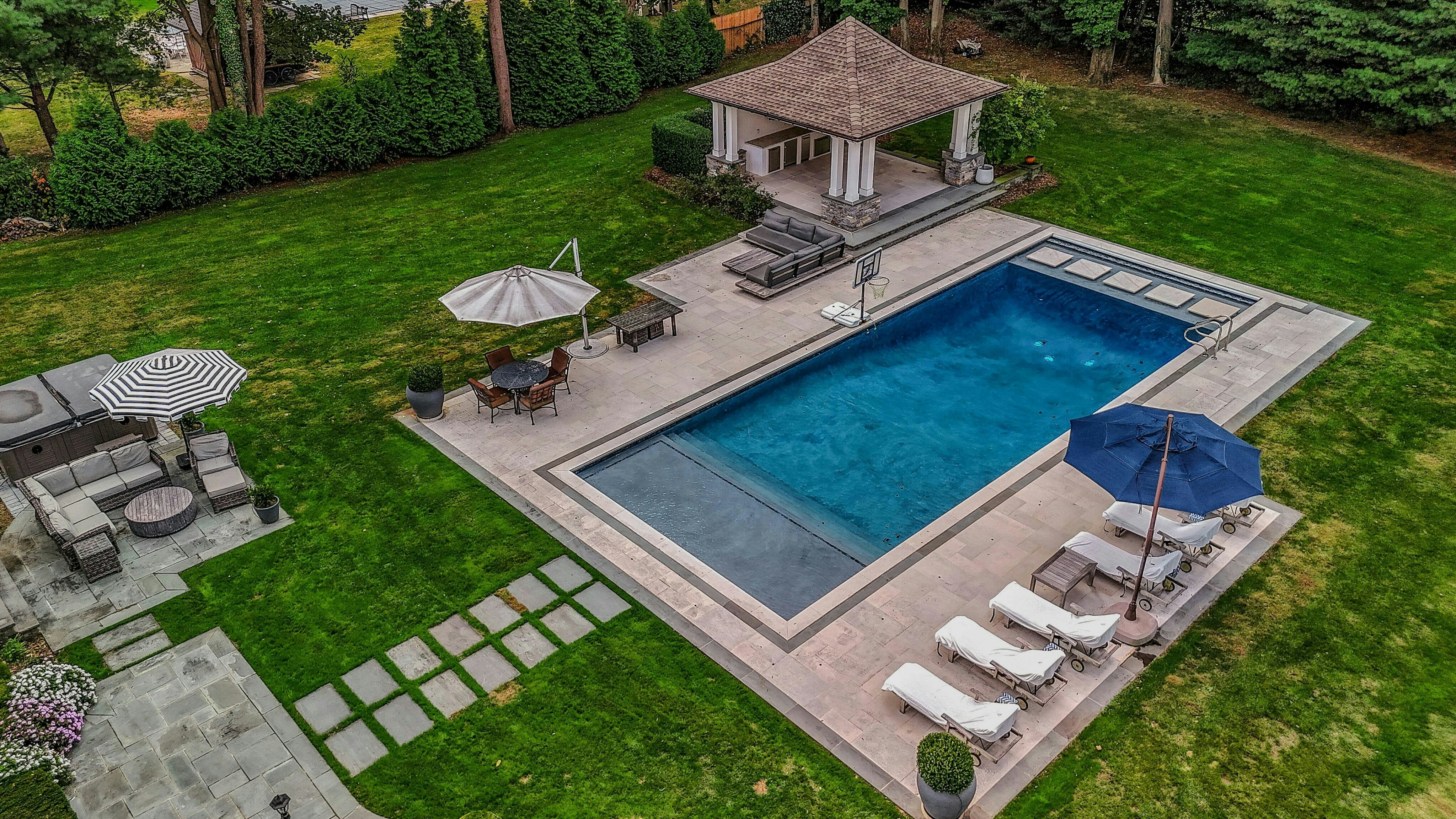  192 Burtis Lane, Muttontown, NY 11791 - 物件實景