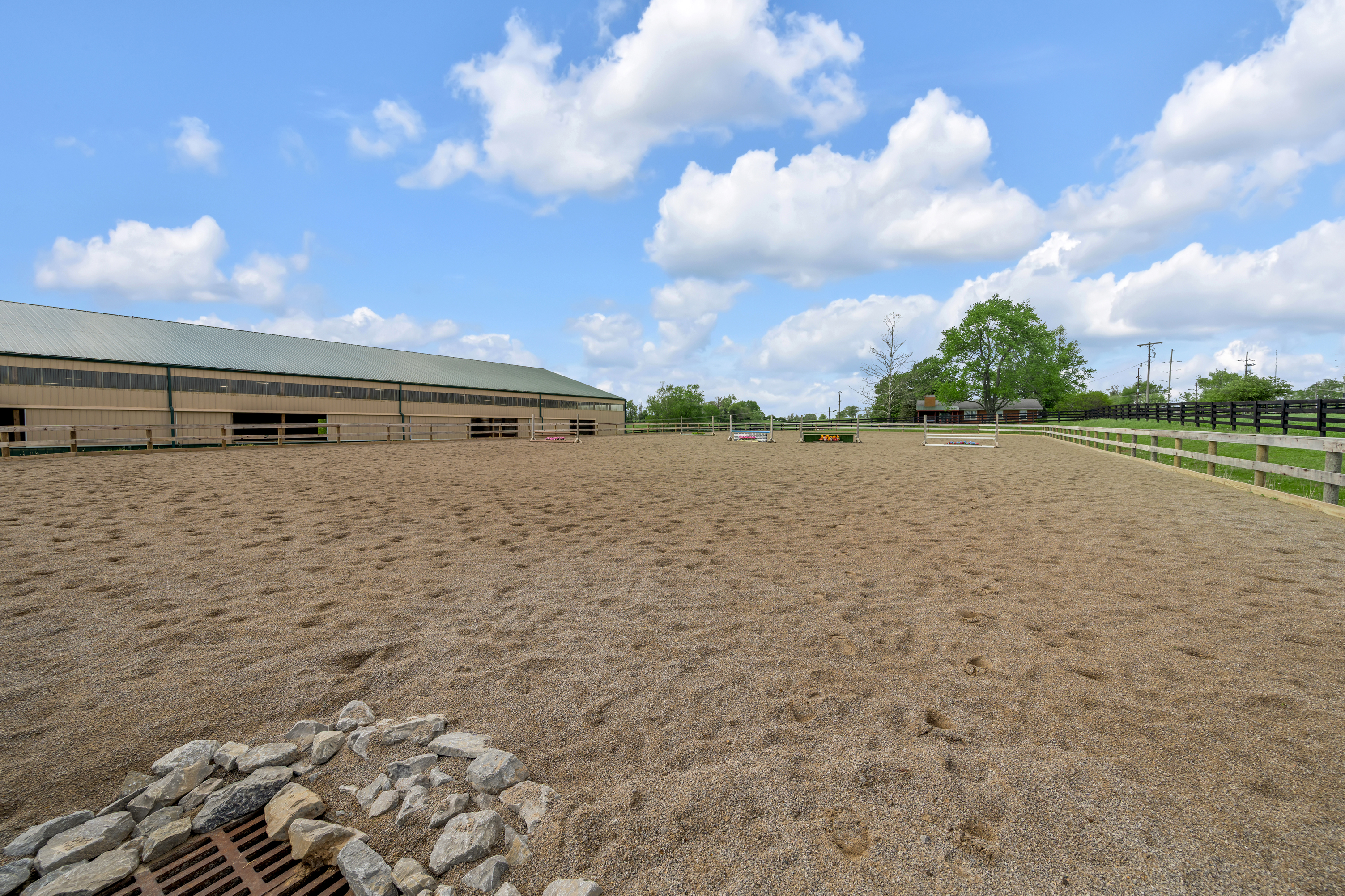  3200 Fishers Mill Road - 物件實景