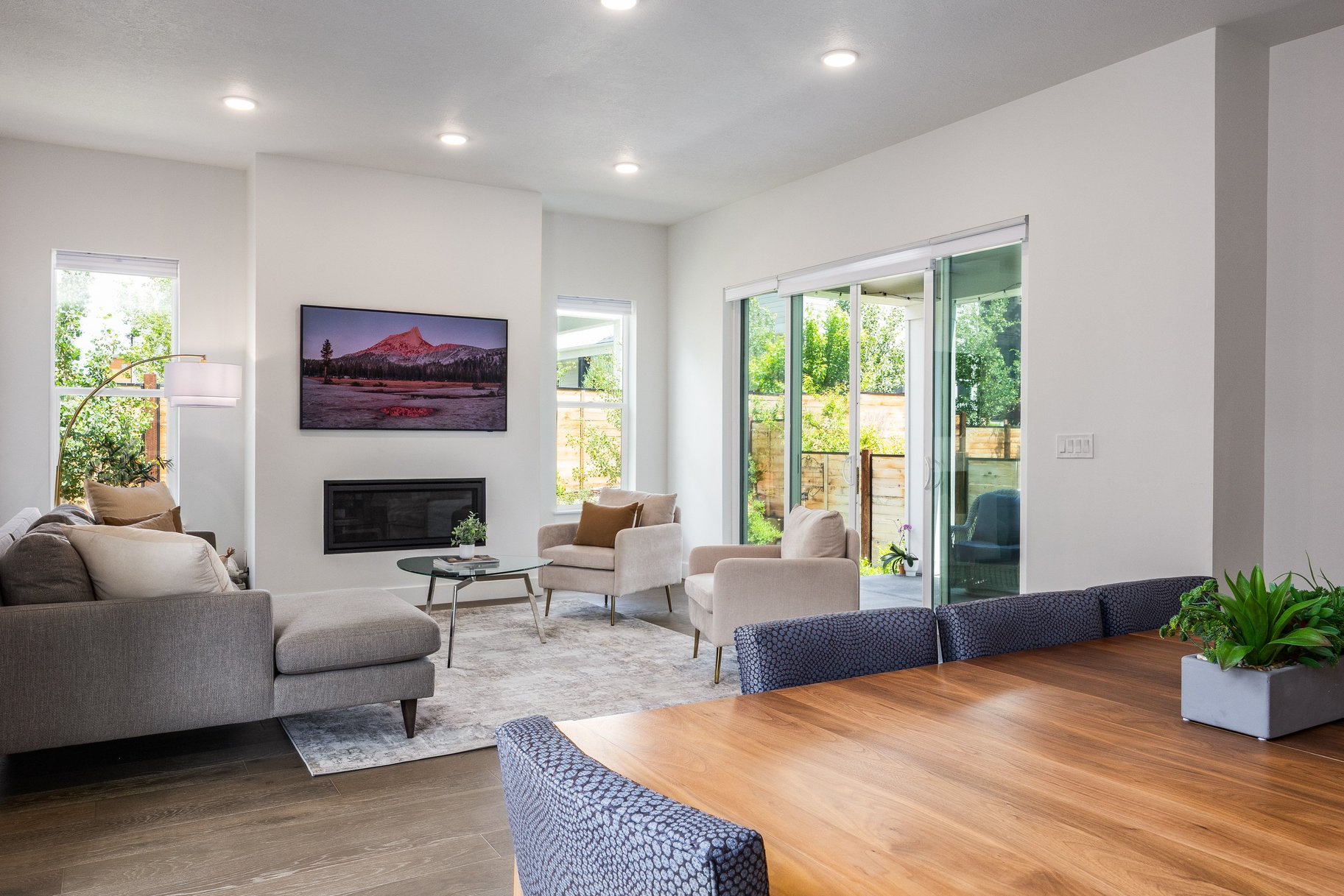  Gorgeous 2023 Home  Silver Creek Village - 物件實景