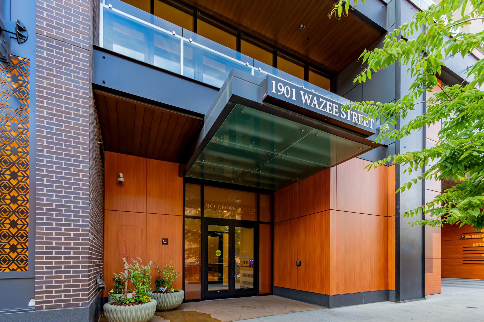  Welcome to luxury living at McGregor Square in the heart of LoDo - 物件實景