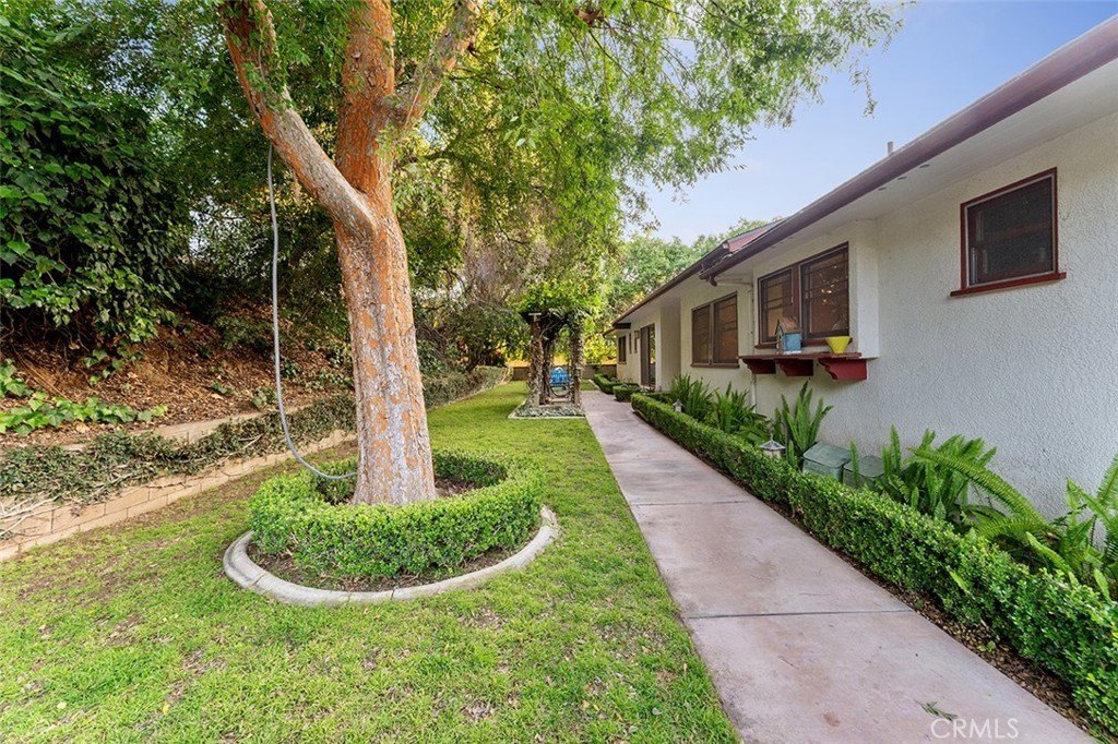 Riverside, California, 92506, United States, 4 Bedrooms Bedrooms, ,3 BathroomsBathrooms,Residential,For Sale,1973908