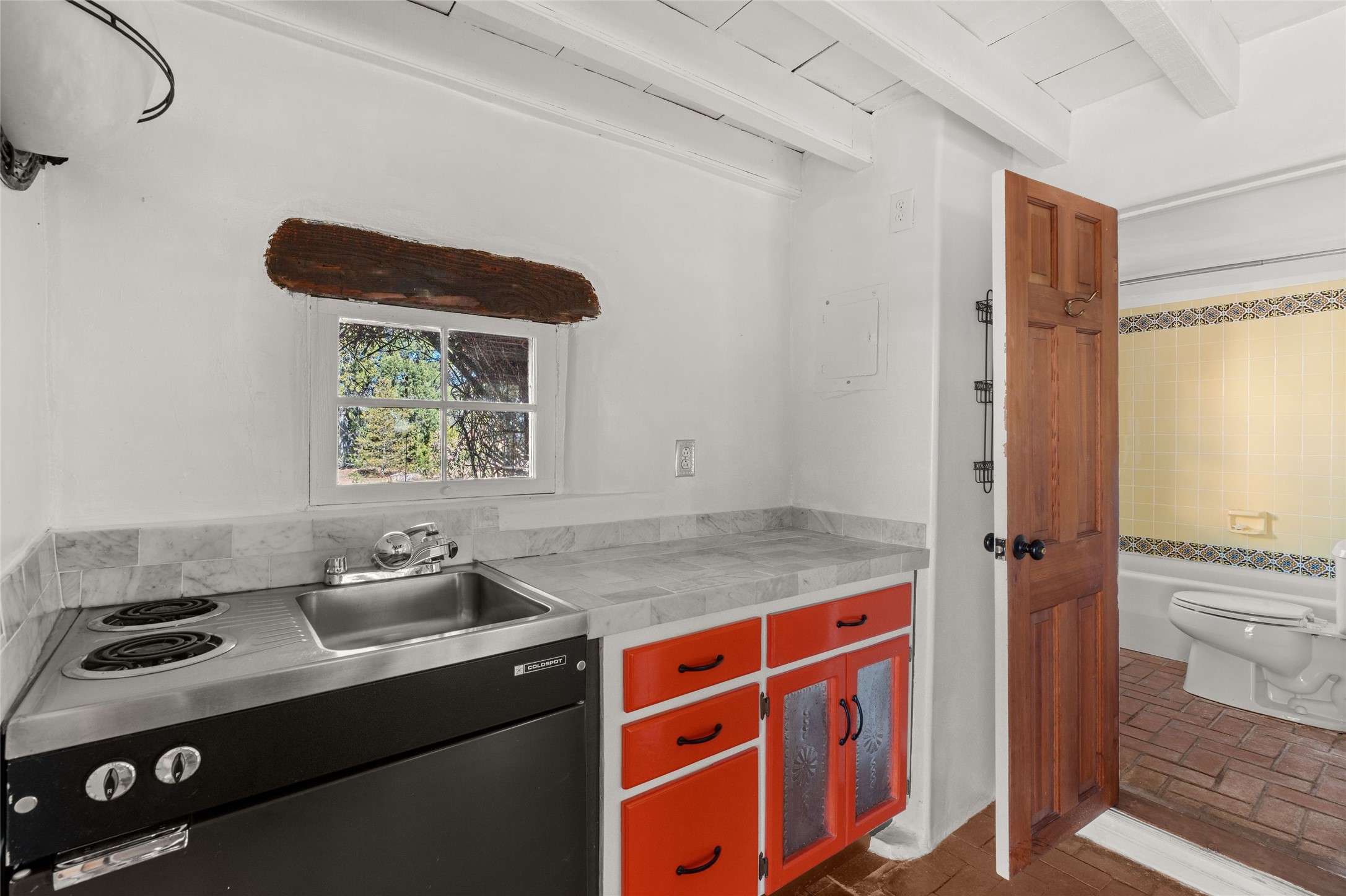  185 Brownell Howland - 物件實景