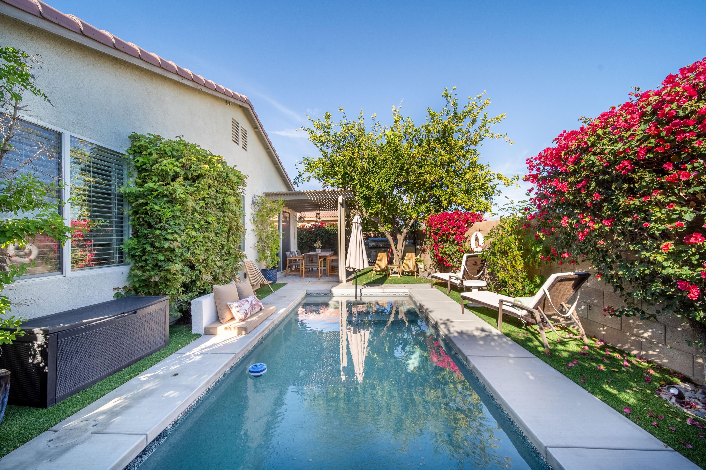 Indio, California, 92201, United States, 3 Bedrooms Bedrooms, ,Residential,For Sale,2006567