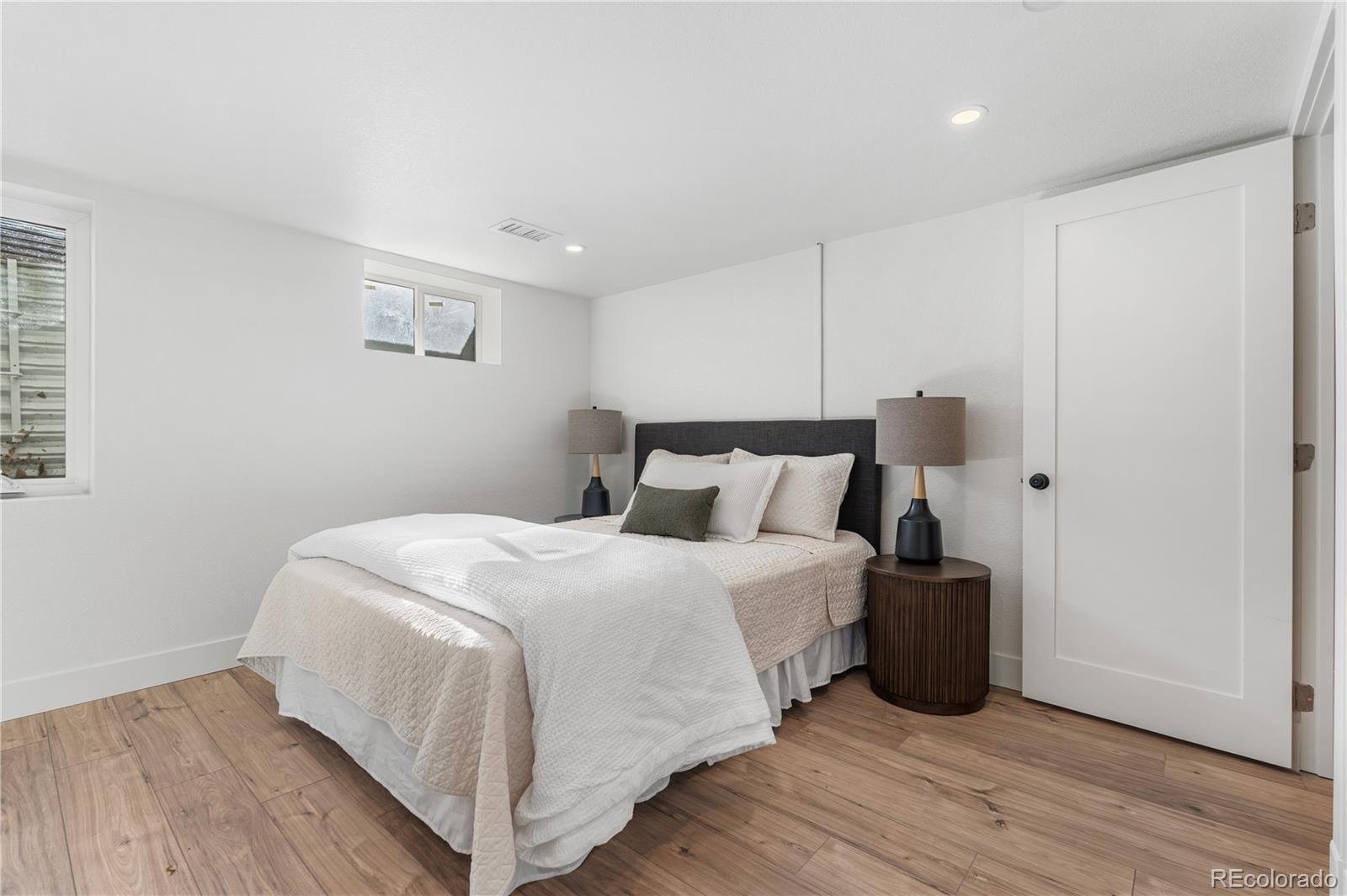 Englewood, Colorado, 80110, United States, 4 Bedrooms Bedrooms, ,2 BathroomsBathrooms,Residential,For Sale,1993019