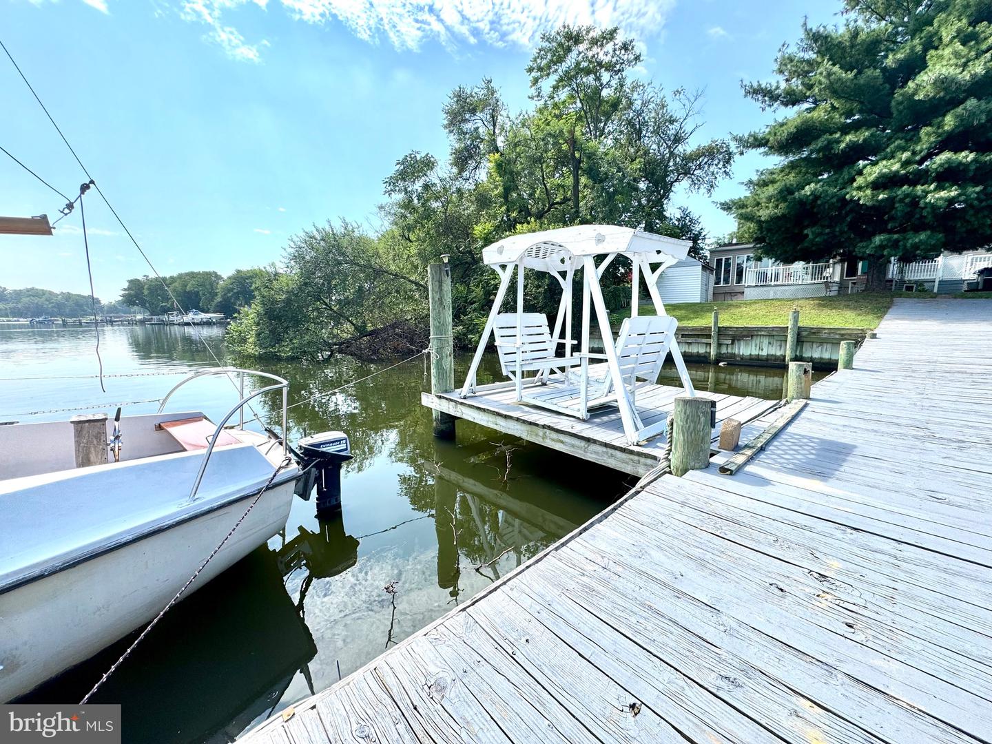 Dundalk, Maryland, 21222, United States, 3 Bedrooms Bedrooms, ,4 BathroomsBathrooms,Residential,For Sale,1906595