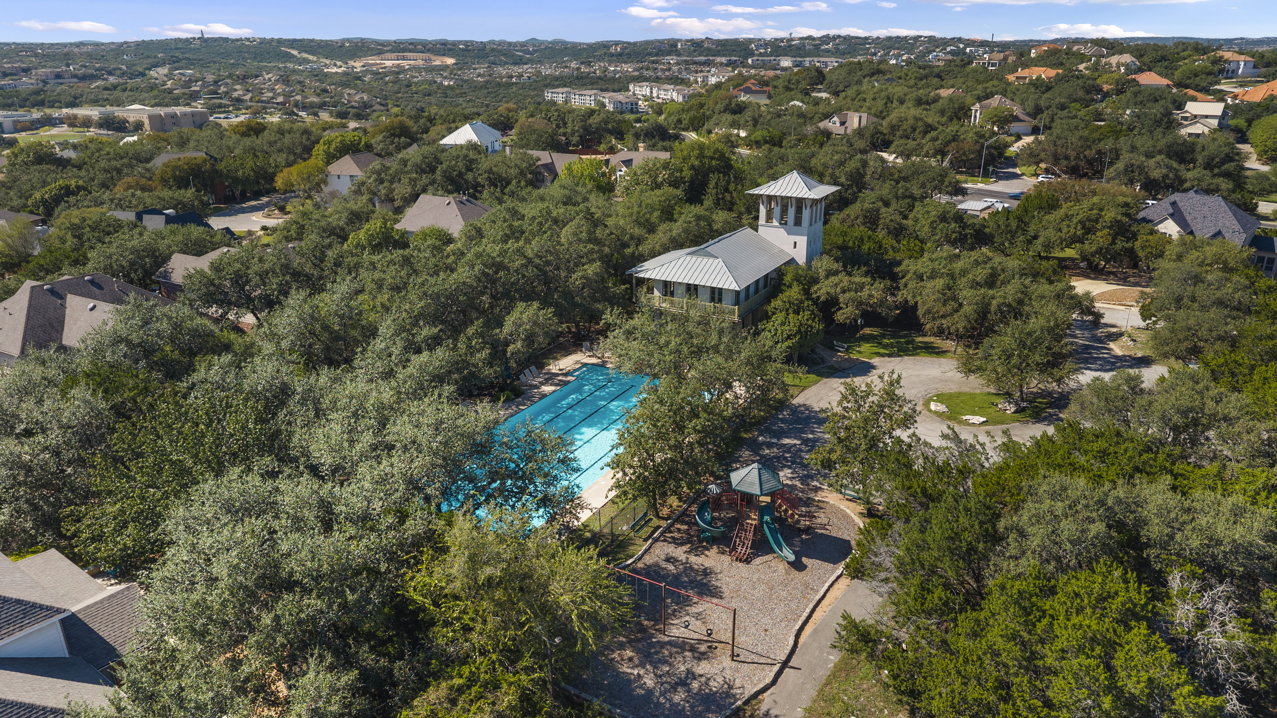  Custom Estate with Pool House - 物件實景