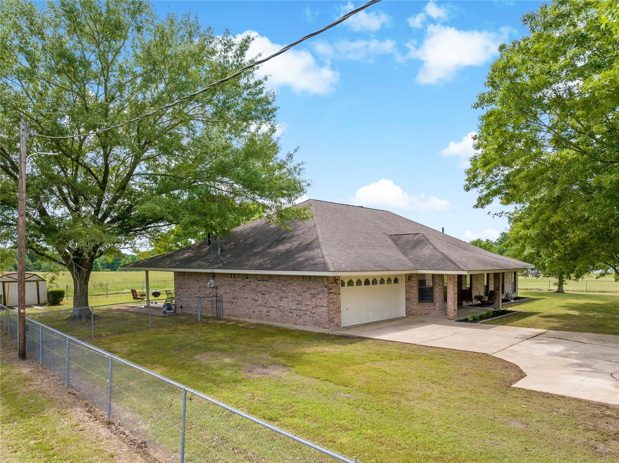 Cla, Texas, 75550, United States, 3 Bedrooms Bedrooms, ,3 BathroomsBathrooms,Residential,For Sale,1879365