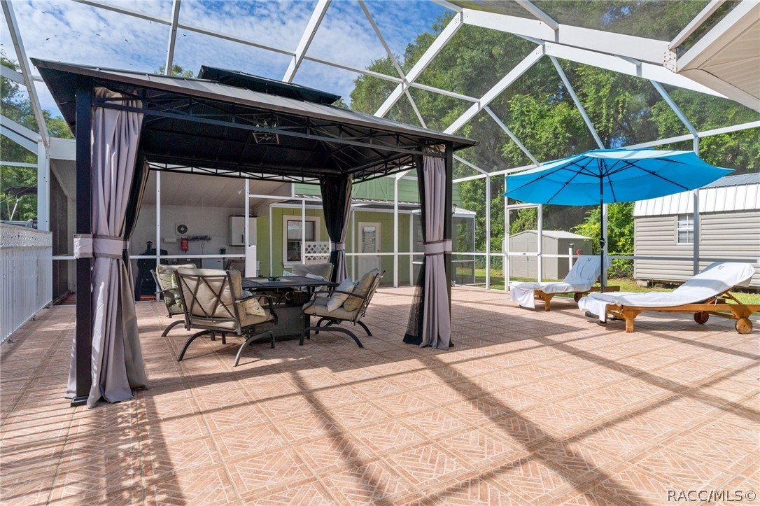 Dunnellon, Florida, 34431, United States, 4 Bedrooms Bedrooms, ,2 BathroomsBathrooms,Residential,For Sale,1920438
