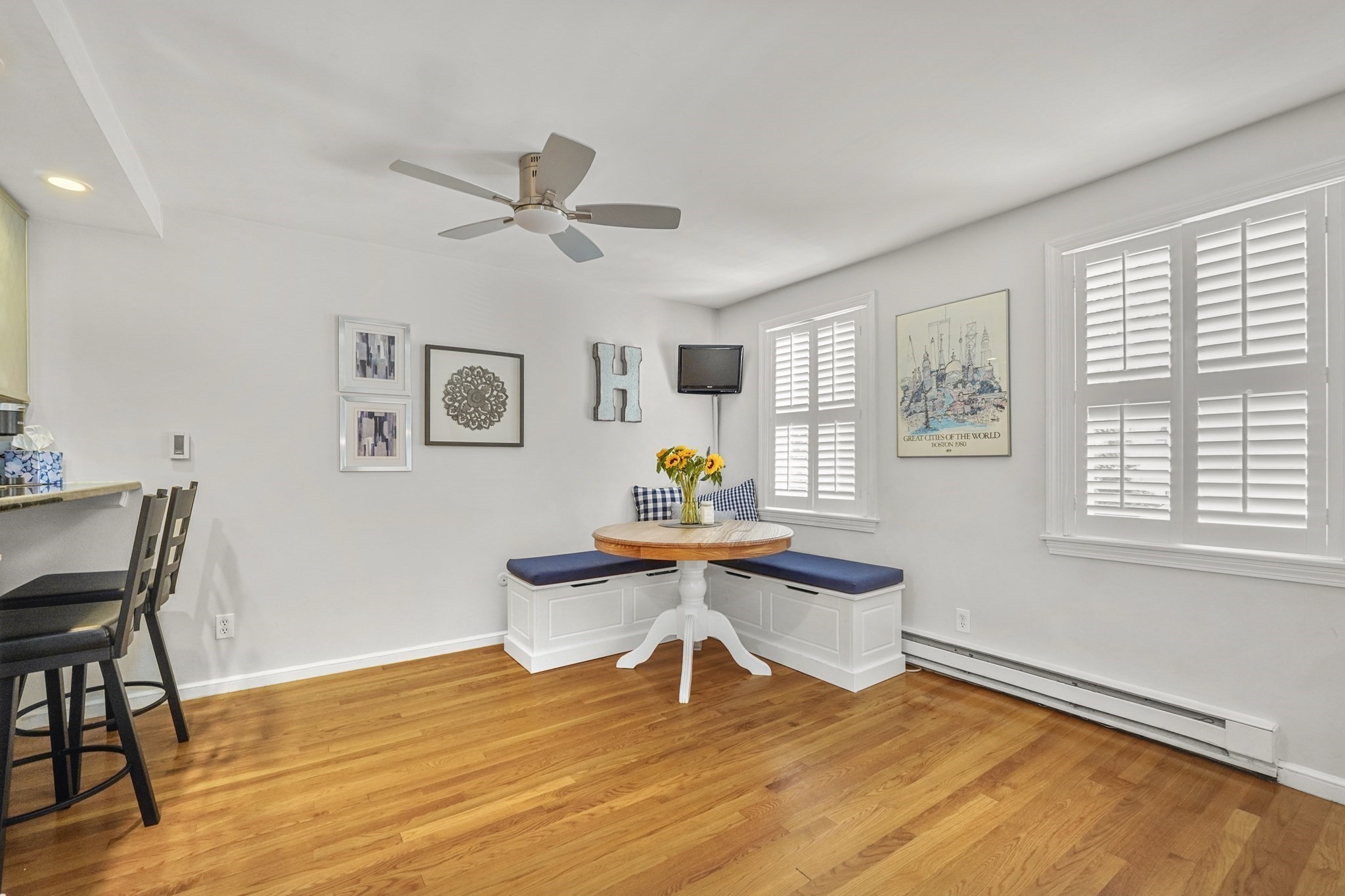 Boston, Massachusetts, 02129, United States, 2 Bedrooms Bedrooms, ,2 BathroomsBathrooms,Residential,For Sale,1895002