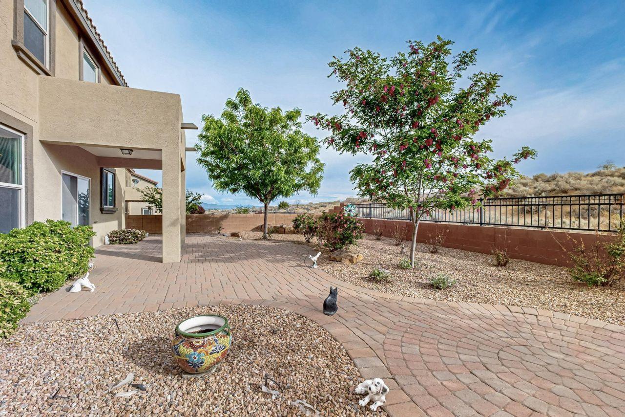 Rio Rancho, New Mexico, 87124, United States, 4 Bedrooms Bedrooms, ,3 BathroomsBathrooms,Residential,For Sale,1804935