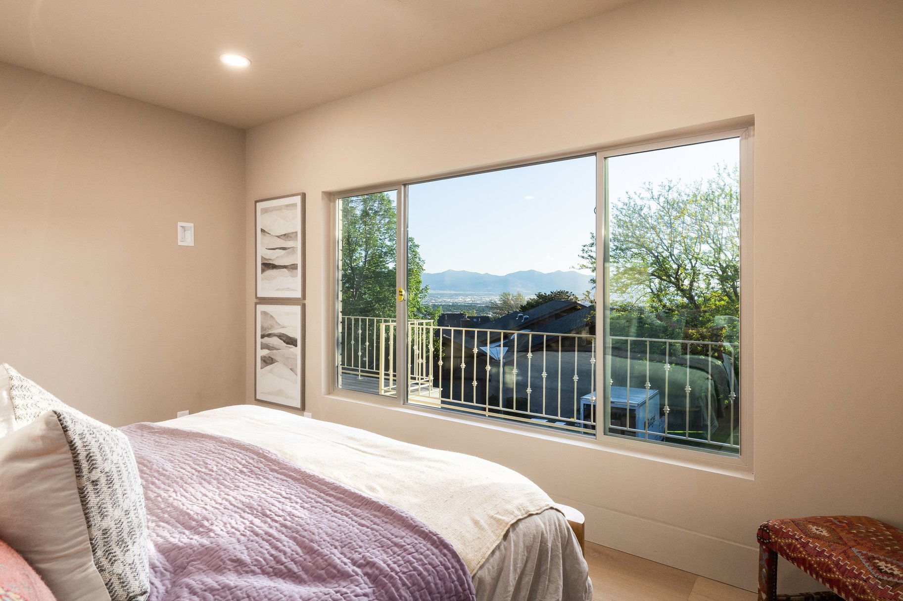  Fully Remodeled Entertainer