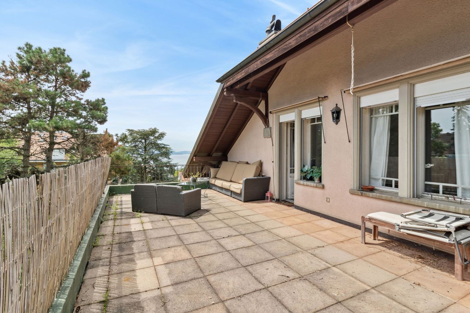  Character property with panoramic lake view in Pully - 物件實景