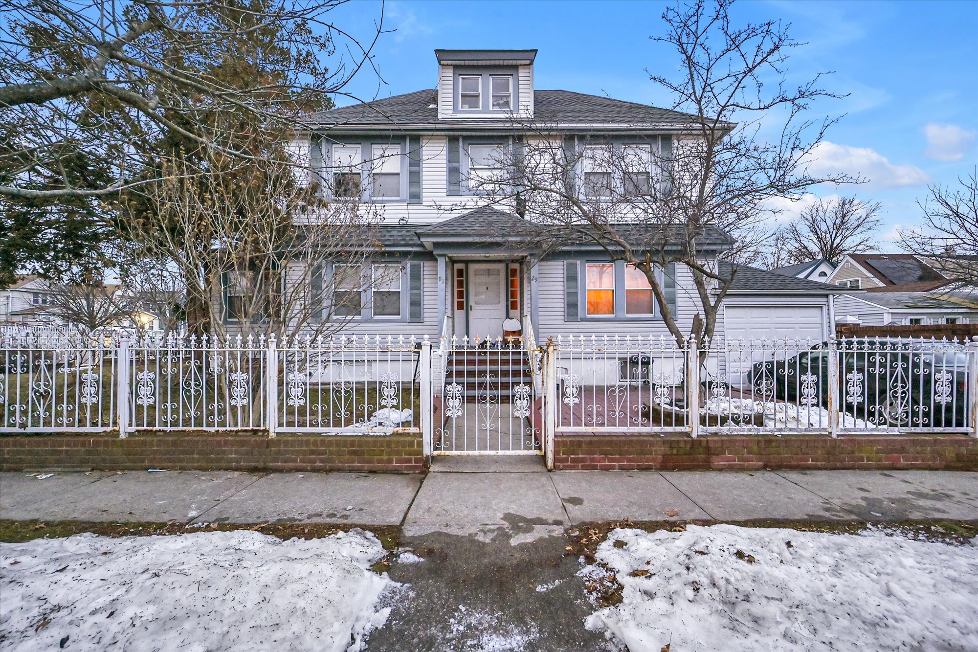 217th St, Queens Village, NY 11428