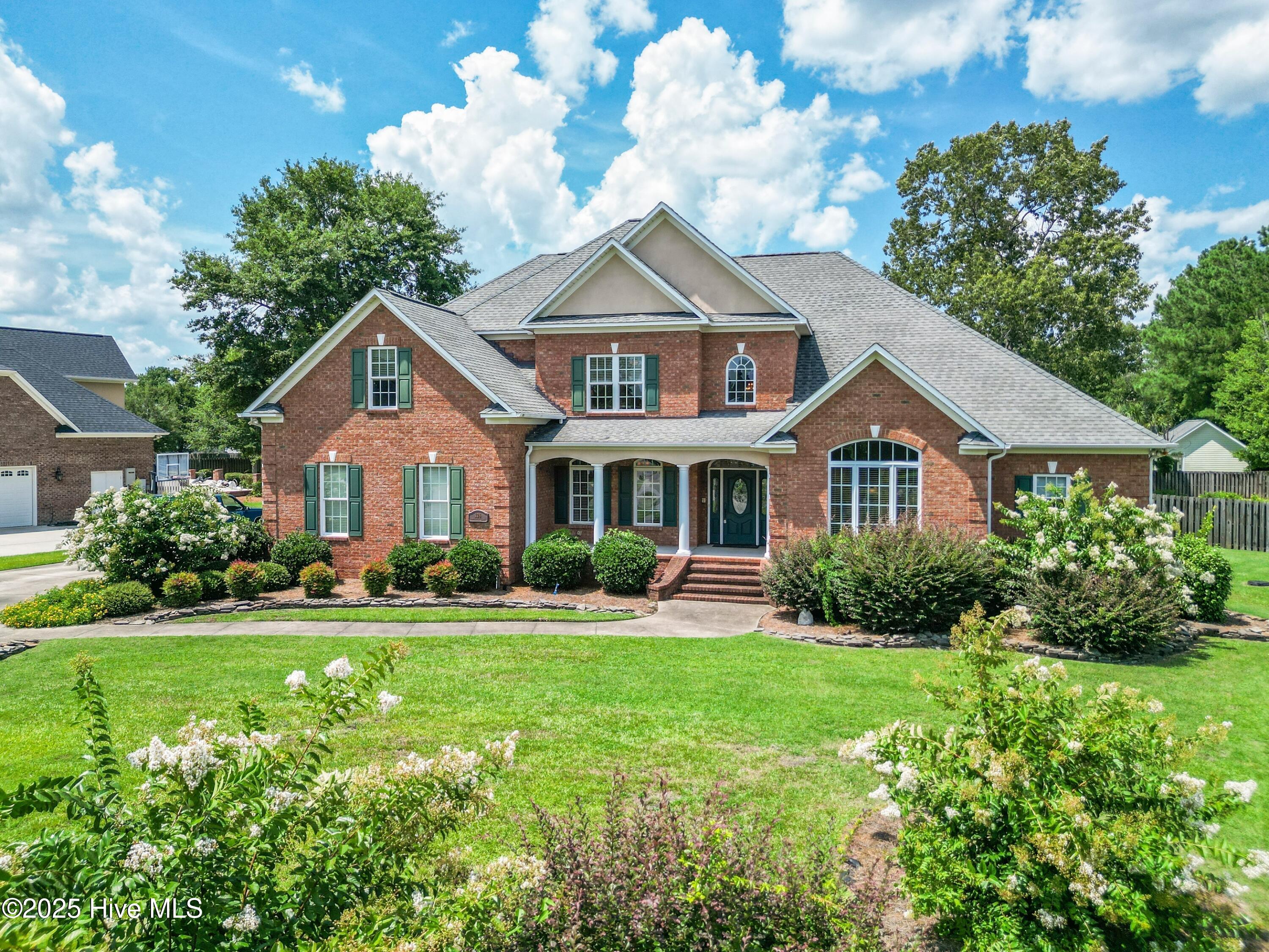 Jacksonville, North Carolina, 28540, United States, 5 Bedrooms Bedrooms, ,4 BathroomsBathrooms,Residential,For Sale,1889954