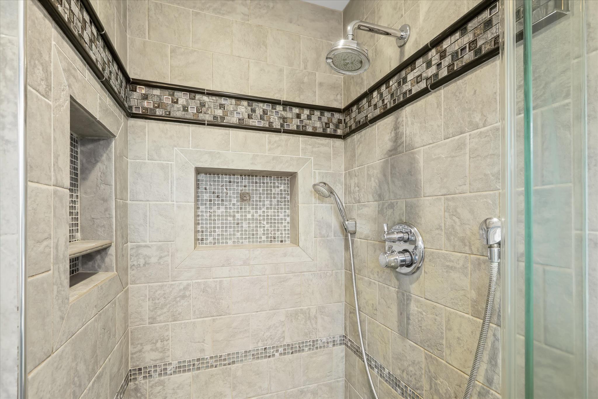  326 Edgewater Road, Pasadena, MD 21122 - 物件實景