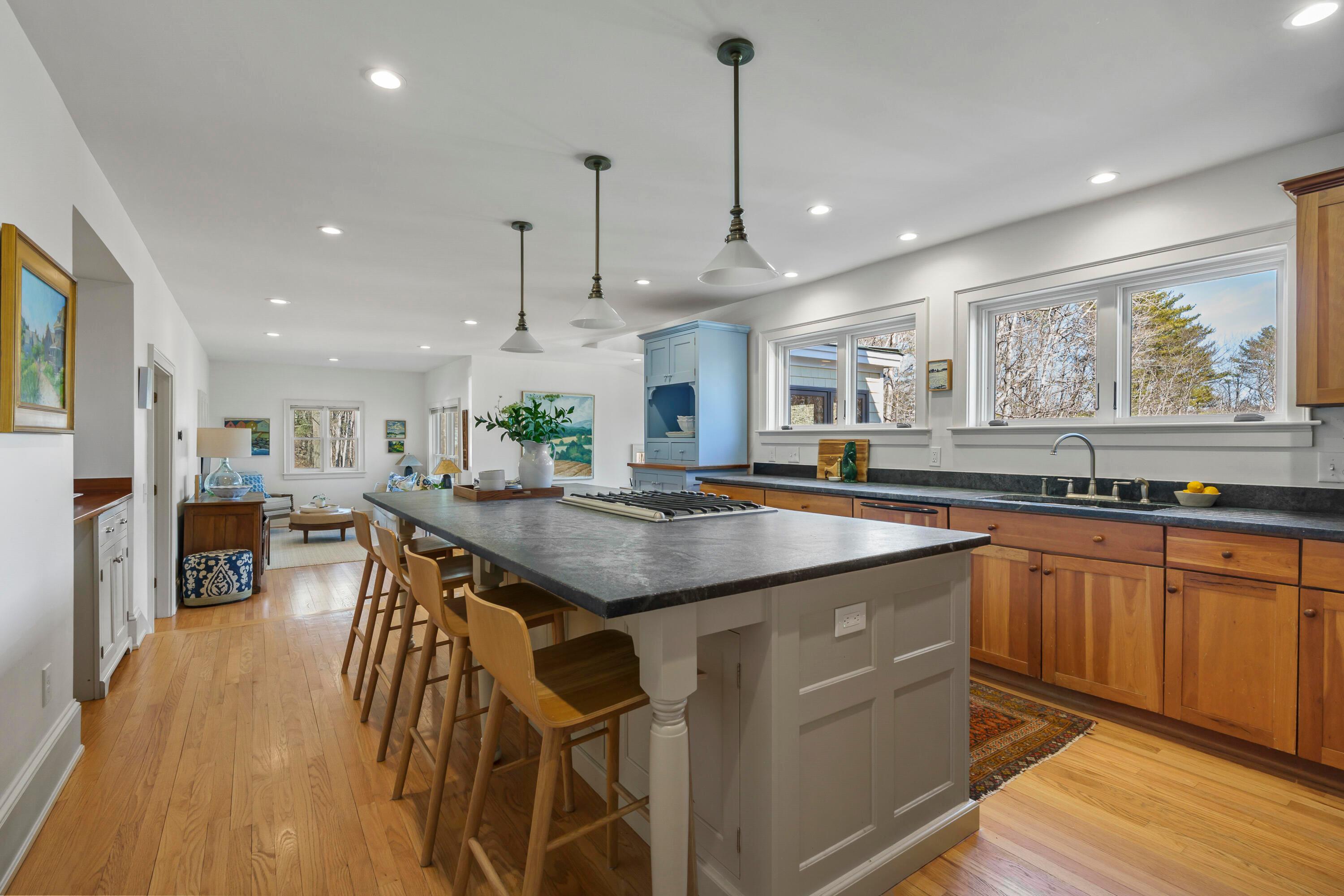  52 Wharf Road - 物件實景