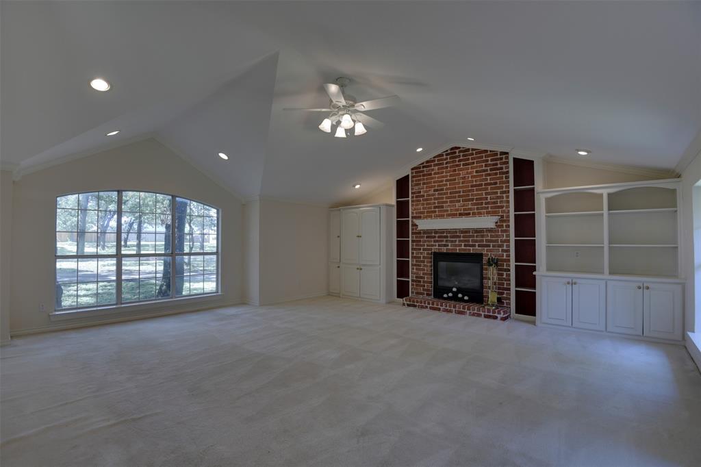 Arlington, Texas, 76015, United States, 4 Bedrooms Bedrooms, ,3 BathroomsBathrooms,Residential,For Sale,1984370