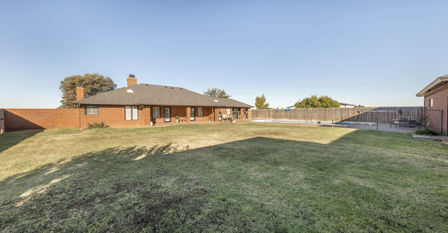 Levelland, Texas, 79336, United States, 4 Bedrooms Bedrooms, ,3 BathroomsBathrooms,Residential,For Sale,1901837