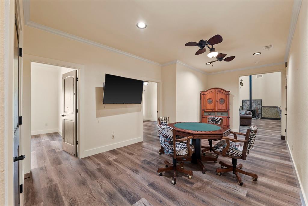 Weatherford, Texas, 76085, United States, 4 Bedrooms Bedrooms, ,4 BathroomsBathrooms,Residential,For Sale,1977773