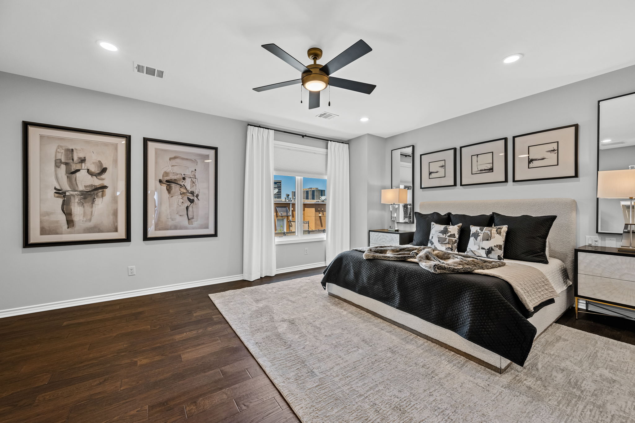  Elegant Uptown Townhome — Walk to Katy Trail & Restaurants - 物件實景