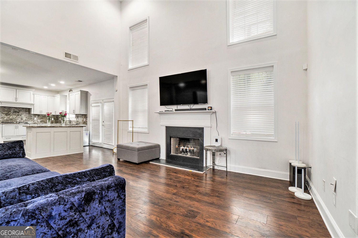 Atlanta, Georgia, 30318, United States, 4 Bedrooms Bedrooms, ,4 BathroomsBathrooms,Residential,For Sale,1858954