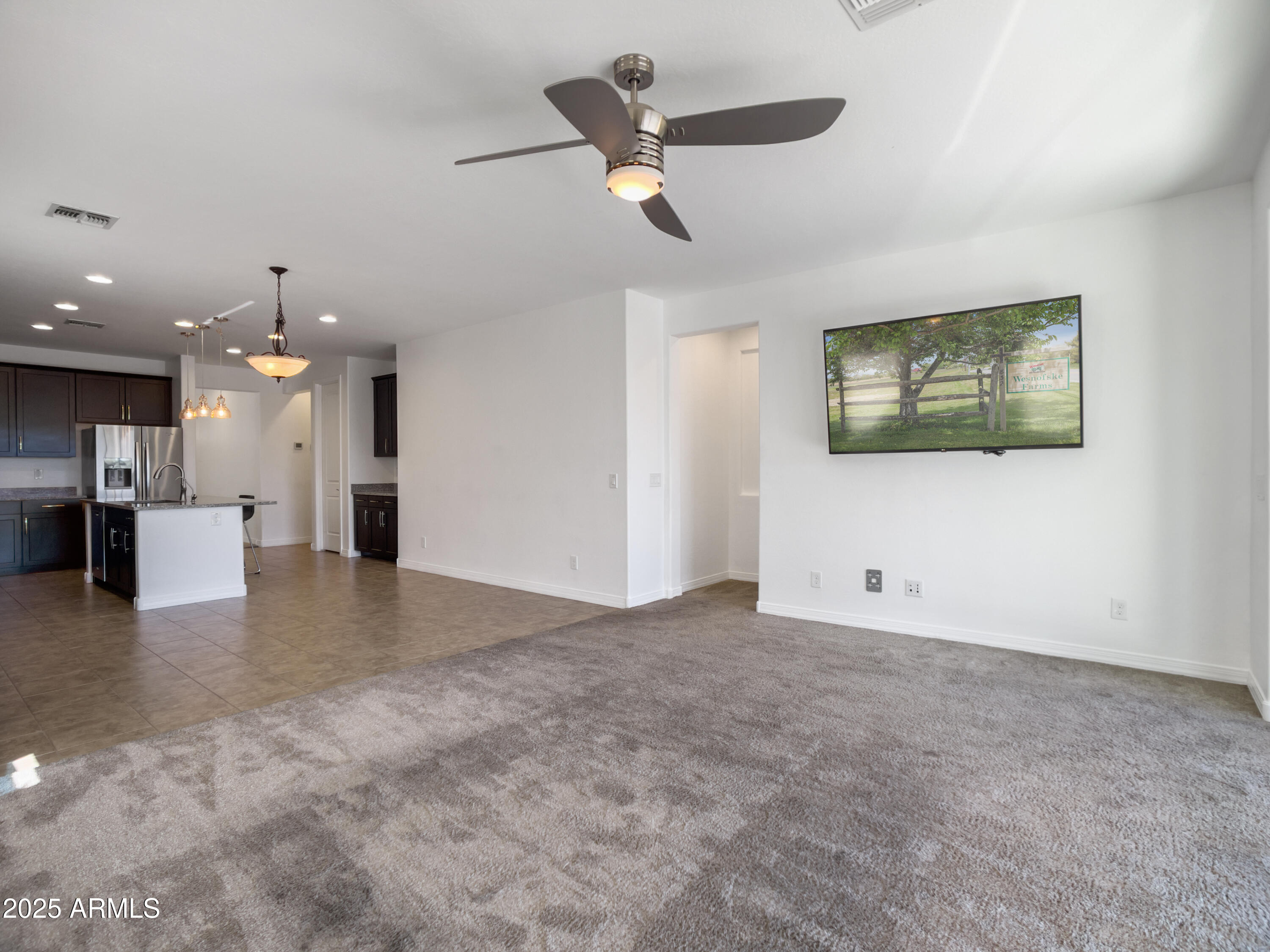 Gilbert, Arizona, 85298, United States, 3 Bedrooms Bedrooms, ,Residential,For Sale,1960746