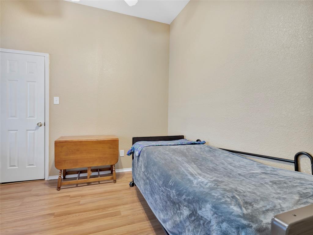 Sachse, Texas, 75048, United States, 5 Bedrooms Bedrooms, ,2 BathroomsBathrooms,Residential,For Sale,1912728