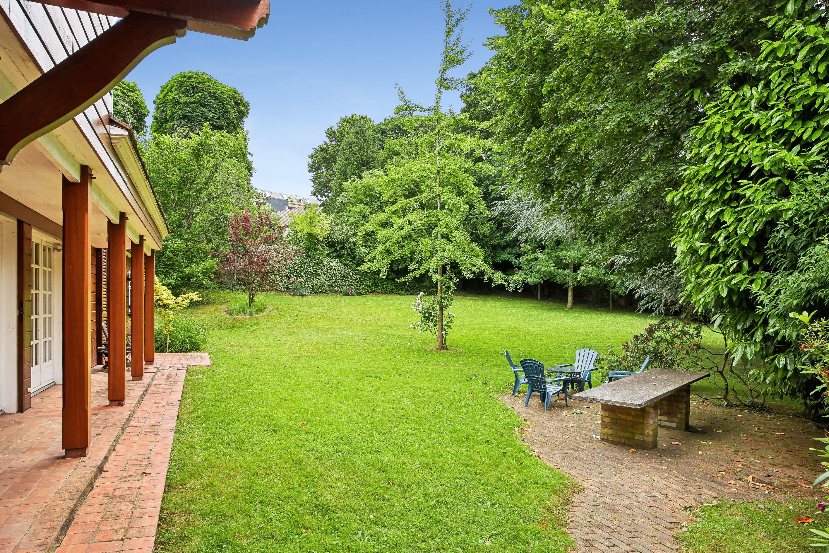  Garches – Elegant Family Residence Set on an Exceptional 2,350 sqm Plot - 物件實景