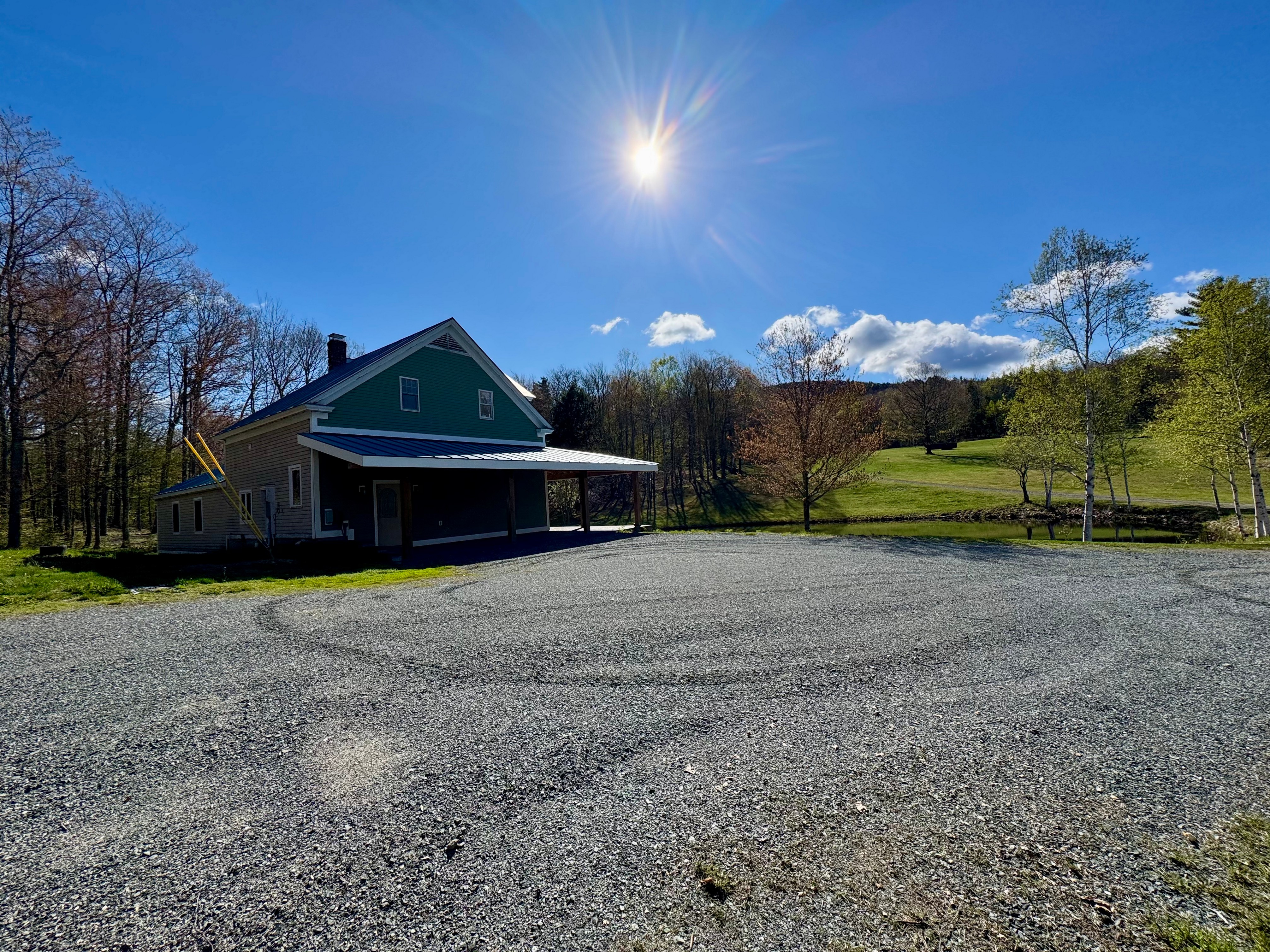  104 Upper Stonehouse Mountain Road - 物件實景
