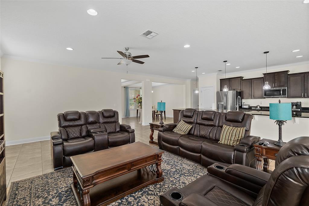 Flagler Beach, Florida, 32136, United States, 5 Bedrooms Bedrooms, ,4 BathroomsBathrooms,Residential,For Sale,1999801