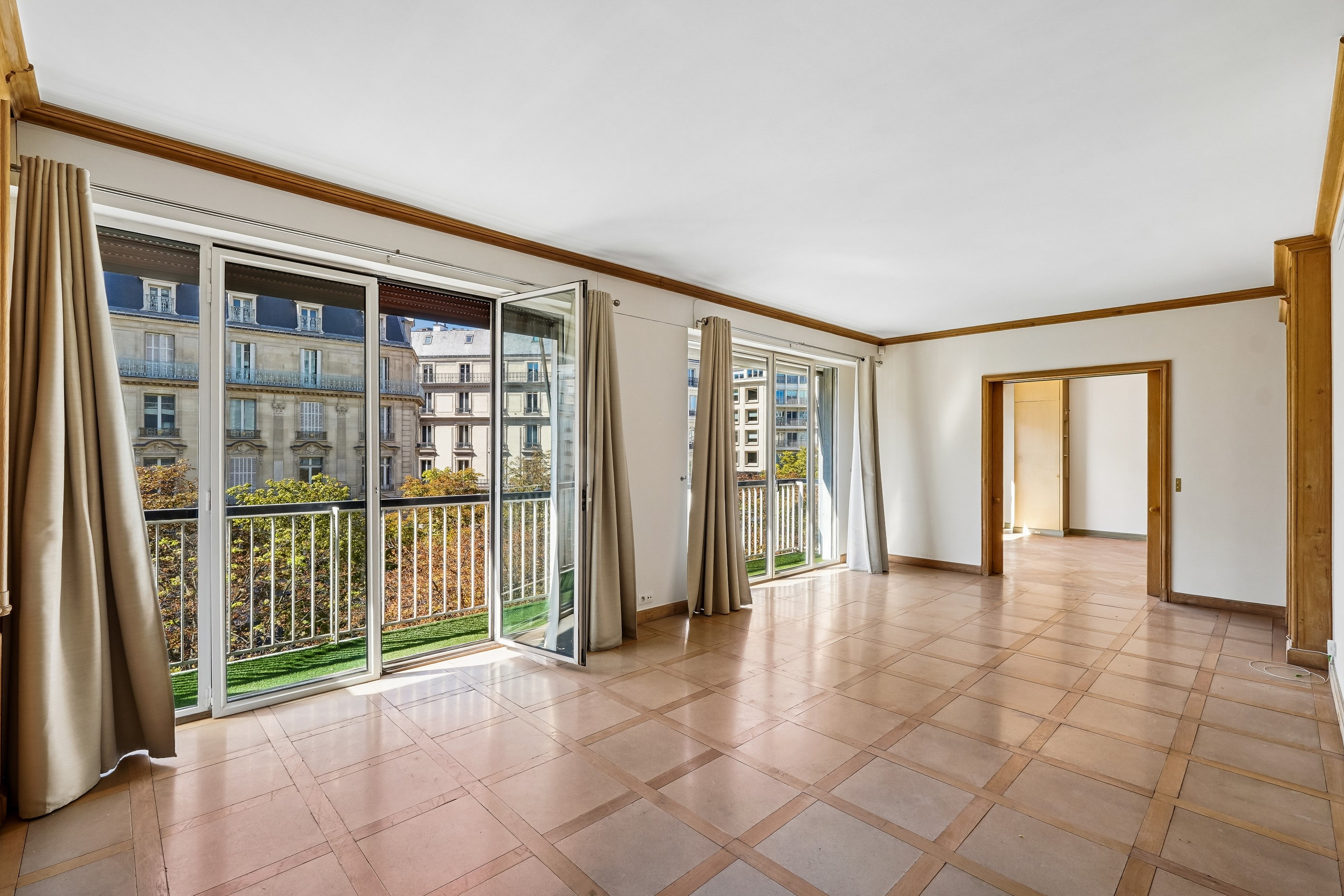  Avenue George V: 2 bedroom apartment to renovate - 物件實景