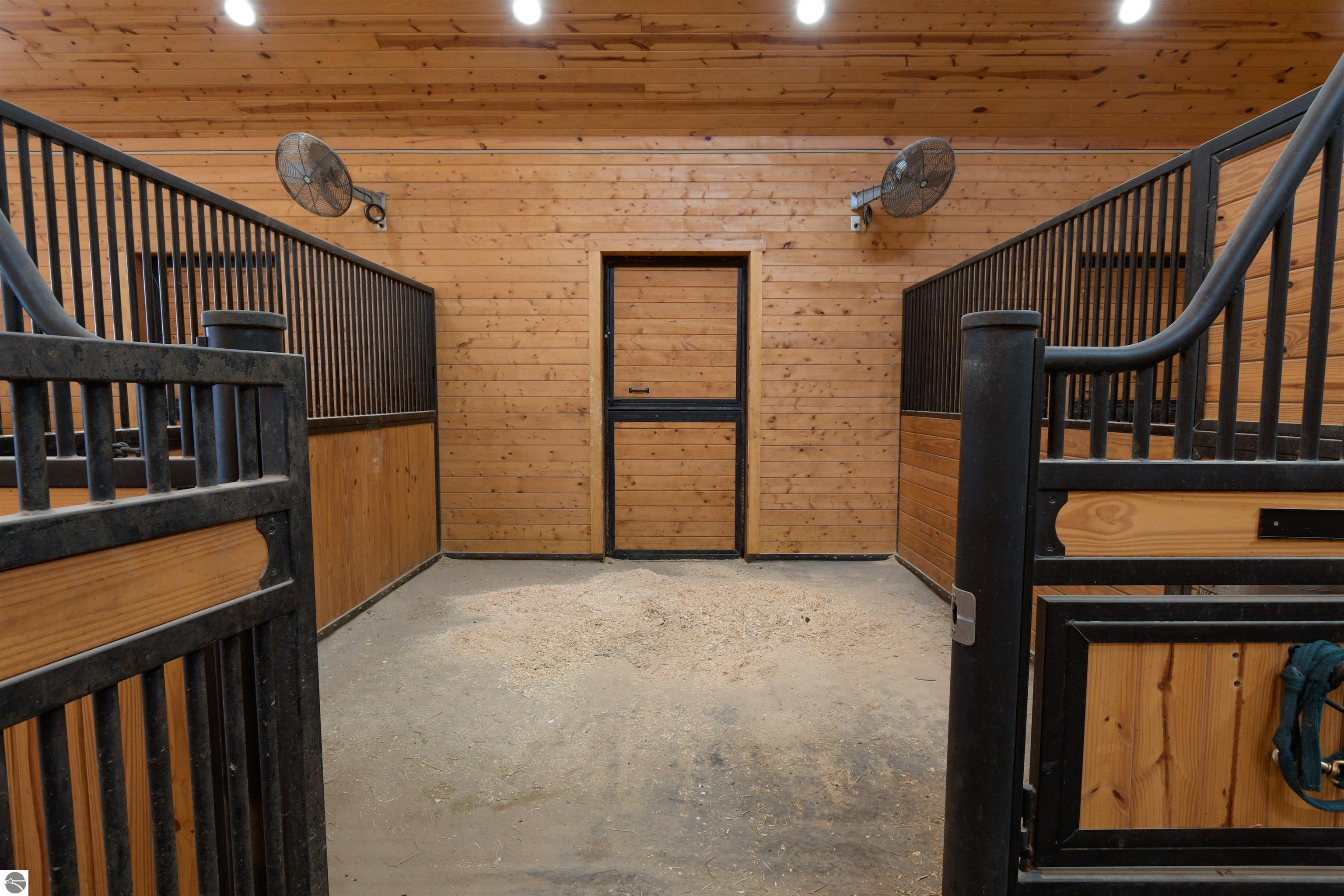 Traverse City, Michigan, 49686, United States, 3 Bedrooms Bedrooms, ,2 BathroomsBathrooms,Residential,For Sale,1819193